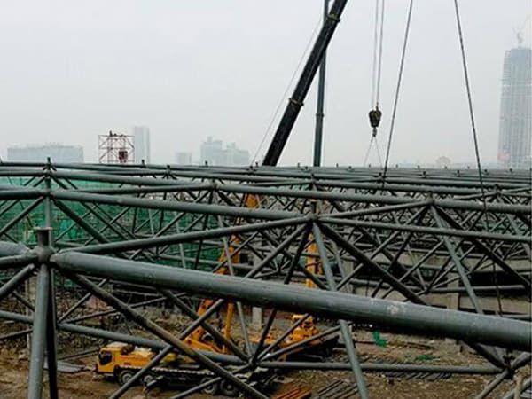 平顶山螺栓球网架结构