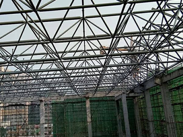 平顶山螺栓球网架工程报价